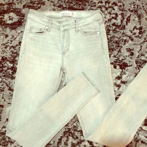 Ambercrombie & Fitch super skinny jeans